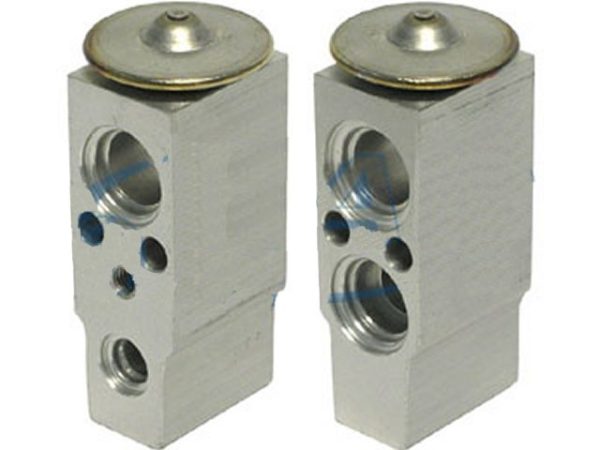 2007-2010 Hyundai Santa Fe AC Expansion Valve