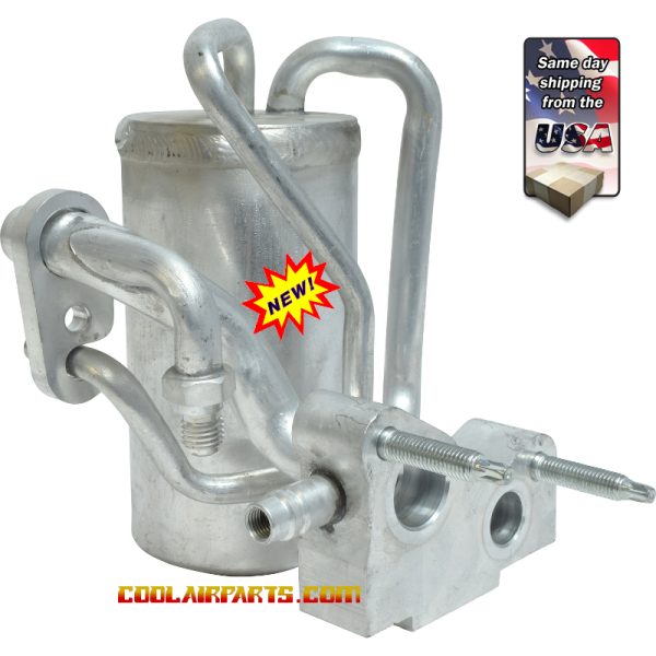 NEW INTERNATIONAL BERGSTROM TRUCK AC RECEIVER DRIER 3839360C91 6102498C92 3839360c92 070818 825-3982 3839360C91