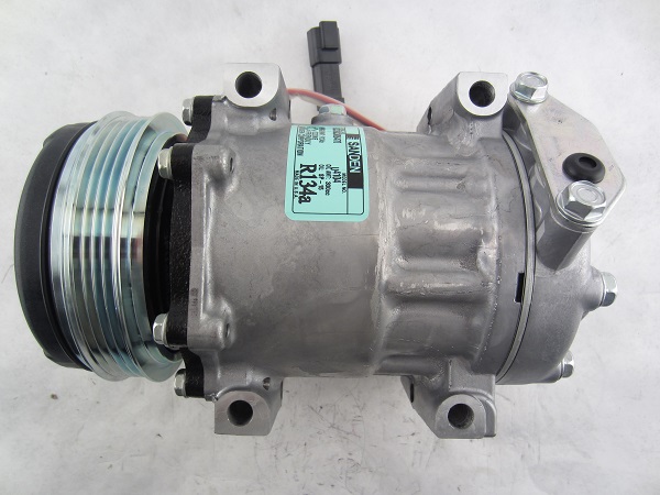 AC OEM Caterpillar Sanden 4005 333-2111 4104 U4104